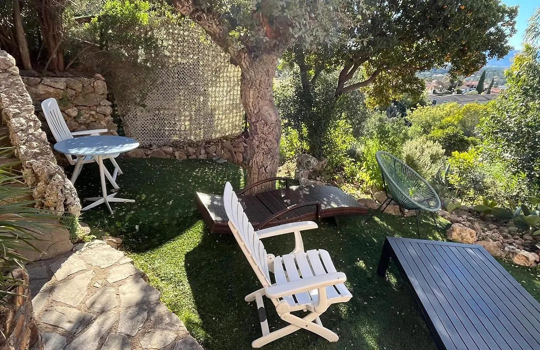 Charmante maison provençale à 15 mn de la mer, domaine du Capitou avec piscines-1