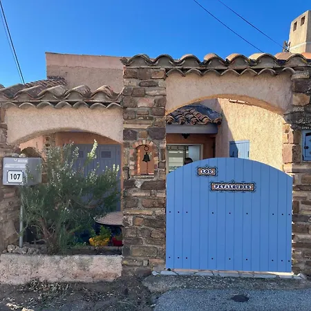 Charmante maison provençale à 15 mn de la mer, domaine du Capitou avec piscines-3